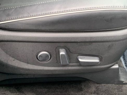 Certified 2025 Hyundai Palisade SEL image 14