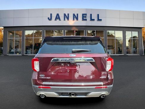 Used 2022 Ford Explorer Limited w/ Equipment Group 301A image 5