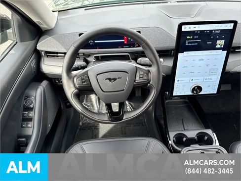 Used 2025 Ford Mustang Mach-E Premium image 28