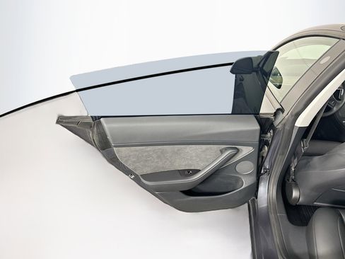 Used 2023 Tesla Model 3 Standard Range RWD image 25