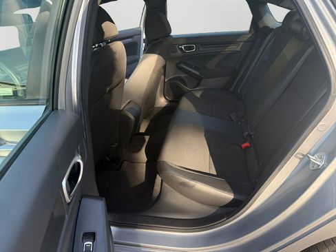 Used 2023 Honda Civic Sport image 13