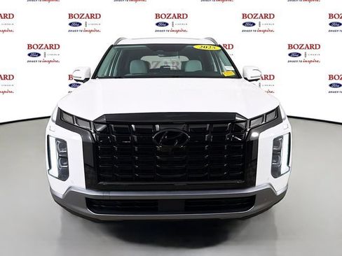 Used 2025 Hyundai Palisade SEL FWD image 2