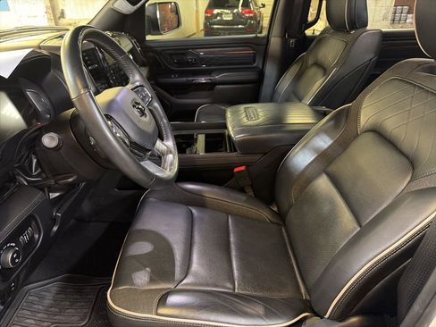 Used 2025 RAM 1500 Limited AWD/4WD image 13