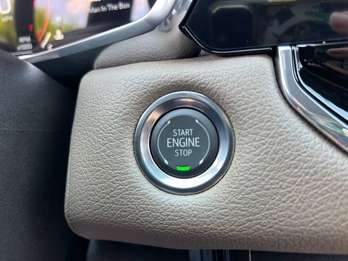 New 2026 GMC Canyon Denali AWD/4WD image 30