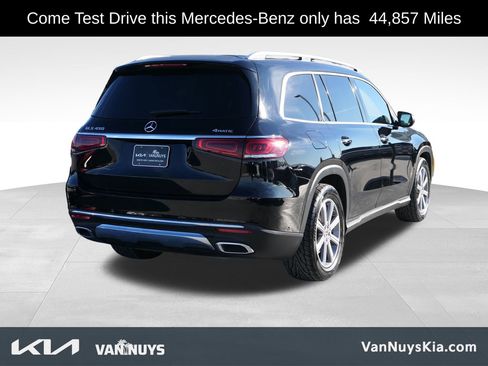 Used 2023 Mercedes-Benz GLS 450 4MATIC image 3