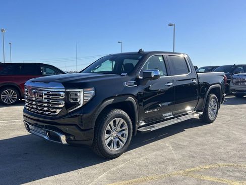 New 2026 GMC Sierra 1500 Denali w/ Technology Package AWD/4WD image 8