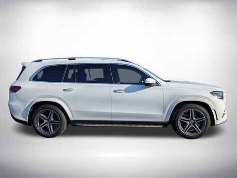 Used 2022 Mercedes-Benz GLS 450 4MATIC image 3