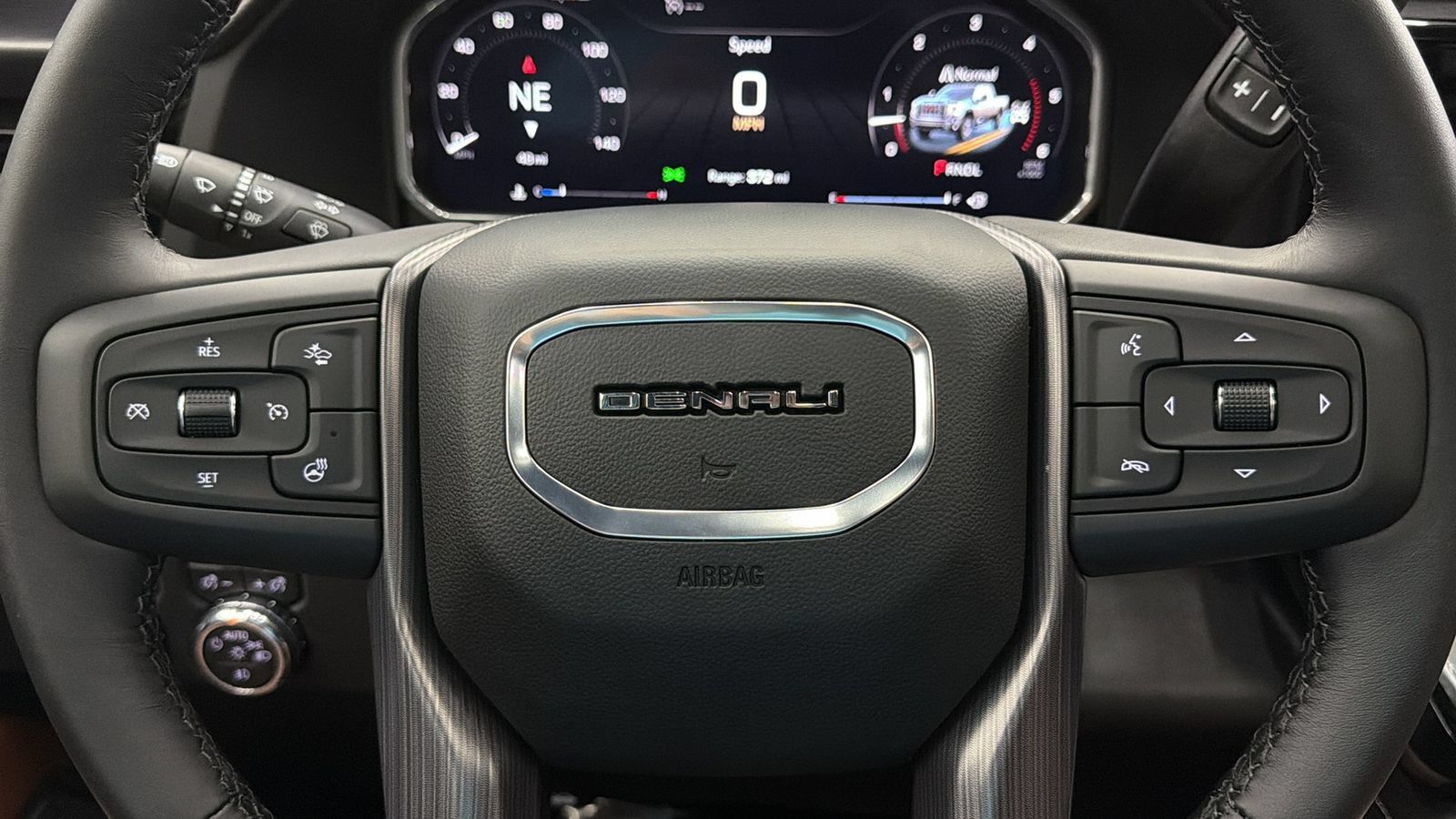 Used 2026 GMC Sierra 3500 Denali Ultimate AWD/4WD image 29