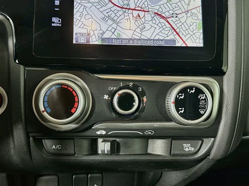 Used 2017 Honda Fit EX-L image 24