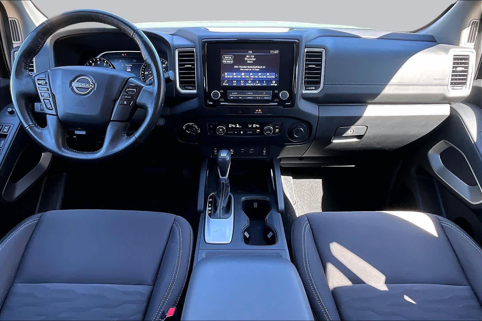 Used 2022 Nissan Frontier SV AWD/4WD image 14