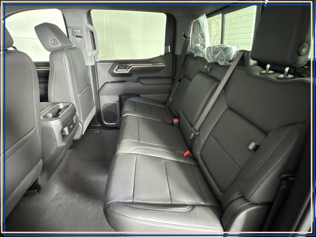 New 2026 Chevrolet Silverado 1500 RST w/ RST All Star Premium Package AWD/4WD image 27