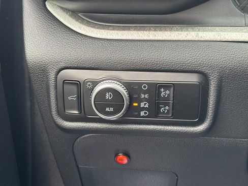 Used 2023 Ford Explorer Timberline image 18