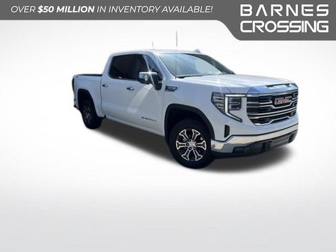 Used 2025 GMC Sierra 1500 SLT AWD/4WD image 1