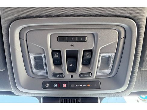 Used 2026 Chevrolet Silverado 1500 RST AWD/4WD image 17
