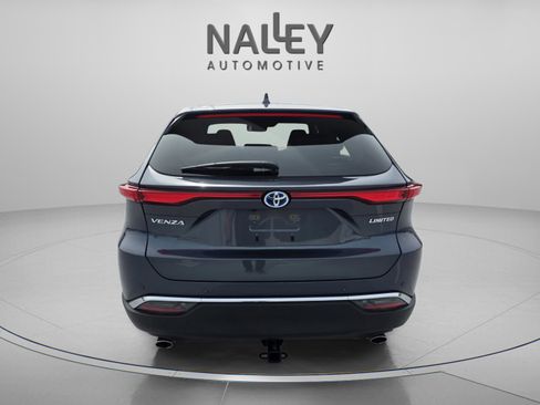 Used 2023 Toyota Venza Limited image 5