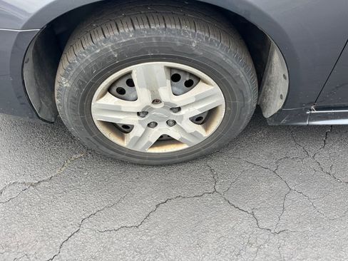 Used 2010 Chevrolet Impala LS image 25