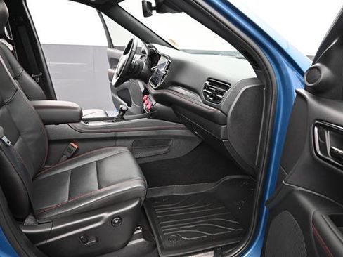 Used 2025 Dodge Durango R/T AWD/4WD image 22