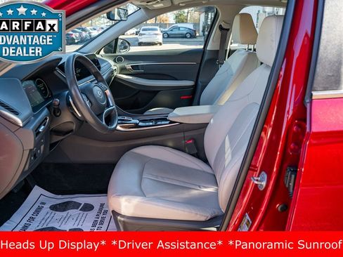 Used 2023 Hyundai Sonata Limited w/ Preferred Accessory Package image 15