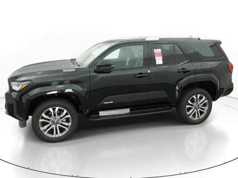 New 2026 Toyota 4Runner Limited AWD/4WD image 2