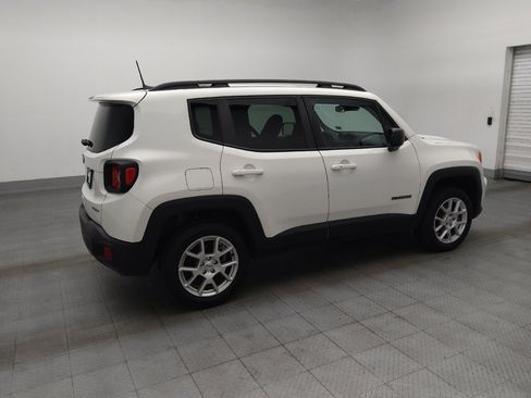 Used 2022 Jeep Renegade Latitude AWD/4WD image 10