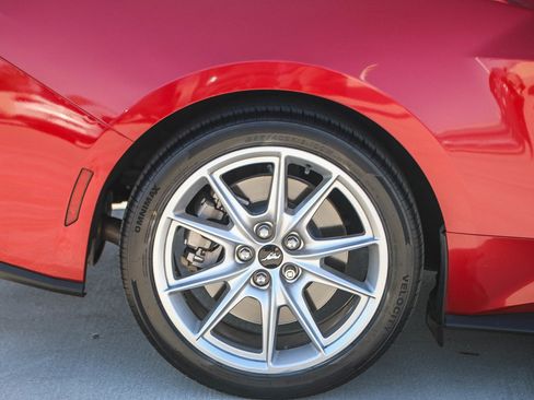 Used 2024 Ford Mustang GT Premium RWD image 11