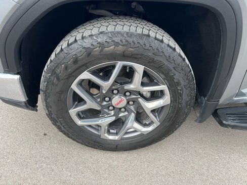 Used 2023 GMC Sierra 1500 SLT w/ SLT Premium Package image 13