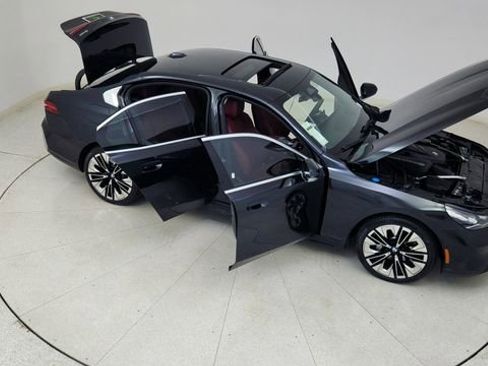 Used 2026 BMW 530i image 86