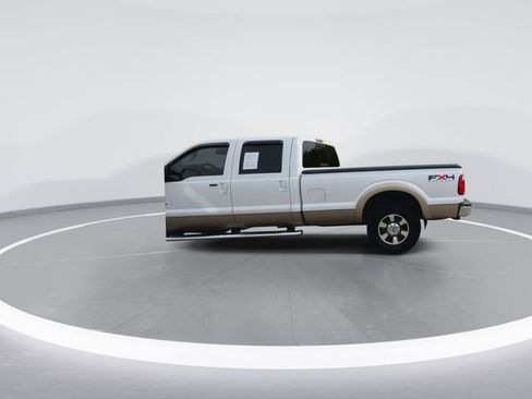 Used 2011 Ford F250 Lariat w/ Lariat Interior Pkg image 8