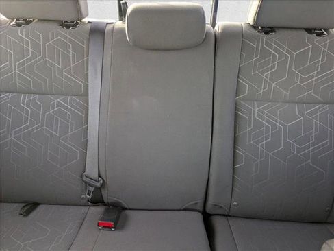 Used 2018 Toyota Tacoma TRD Off-Road image 15