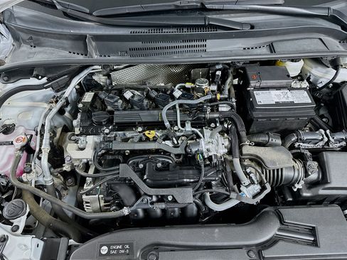 Used 2024 Toyota Corolla LE image 31