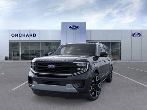 New 2026 Ford Expedition Max Platinum w/ Platinum Ultimate Package AWD/4WD image 32
