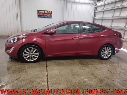 Used 2015 Hyundai Elantra SE w/ Option Group 02 image 5
