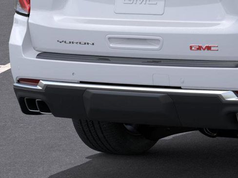 New 2026 GMC Yukon XL Denali w/ Sun & Power Step Package image 14