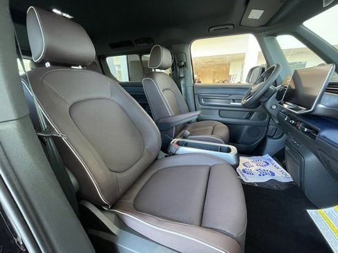 New 2025 Volkswagen ID. Buzz Pro S image 28