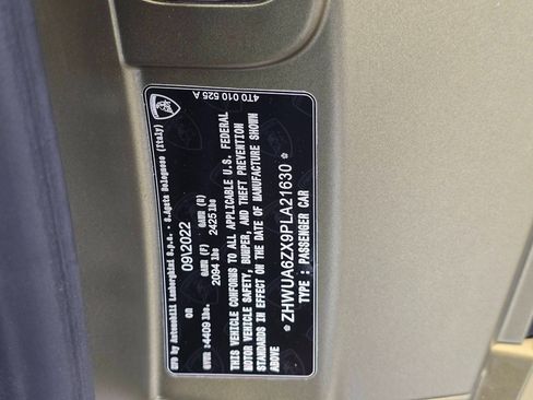 Used 2023 Lamborghini Huracan STO image 33