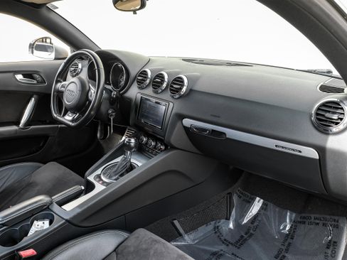 Used 2010 Audi TTS 2.0T Premium image 11