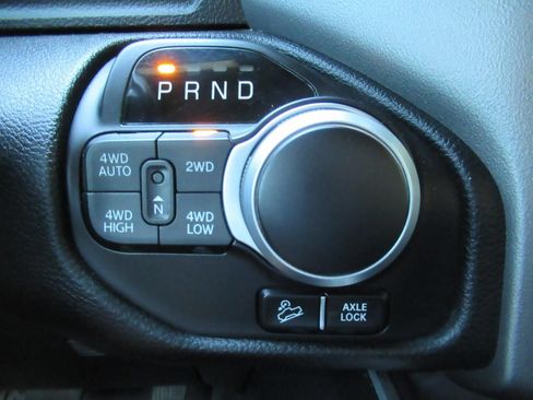 Used 2022 RAM 1500 Big Horn w/ Back Country Package AWD/4WD image 26