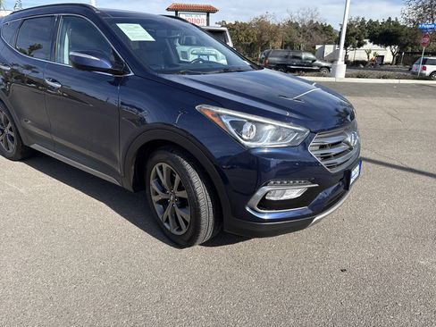 Used 2018 Hyundai Santa Fe Sport image 7