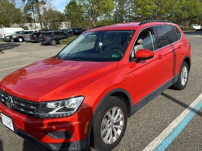 Used 2018 Volkswagen Tiguan SE w/ 3rd Row Seat Package