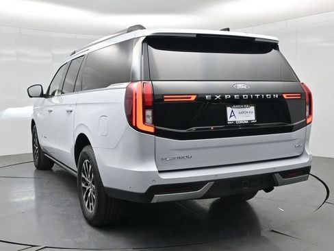 Used 2025 Ford Expedition Max Platinum AWD/4WD image 5