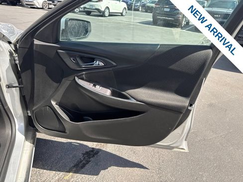 Used 2022 Chevrolet Malibu LT FWD image 10