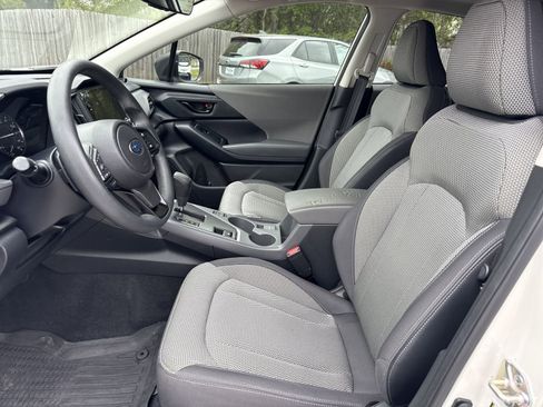 Used 2024 Subaru Crosstrek 2.0i Premium AWD/4WD image 9