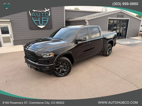 Used 2024 RAM 1500 Limited AWD/4WD image 2