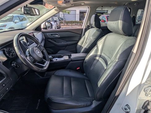 Used 2021 Nissan Rogue SL image 10