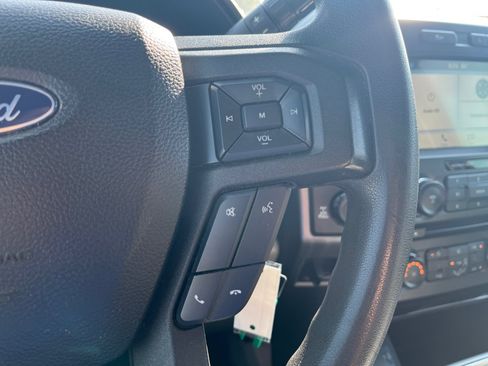 Used 2018 Ford F250 XLT w/ XLT Premium Package AWD/4WD image 21