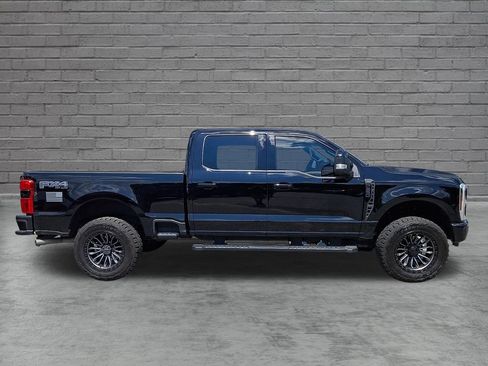 Used 2024 Ford F250 Lariat w/ Black Appearance Package AWD/4WD image 13