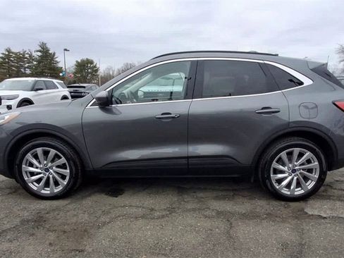 Certified 2022 Ford Escape Titanium w/ Titanium Elite Package image 5