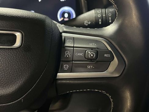 Used 2022 Jeep Compass High Altitude AWD/4WD image 20