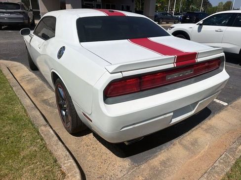 Used 2014 Dodge Challenger Rallye Redline image 3