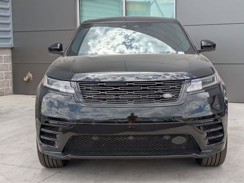 New 2026 Land Rover Range Rover Velar Dynamic SE image 2